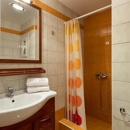 The Singing Leaf, #feelslikehome Apartament *